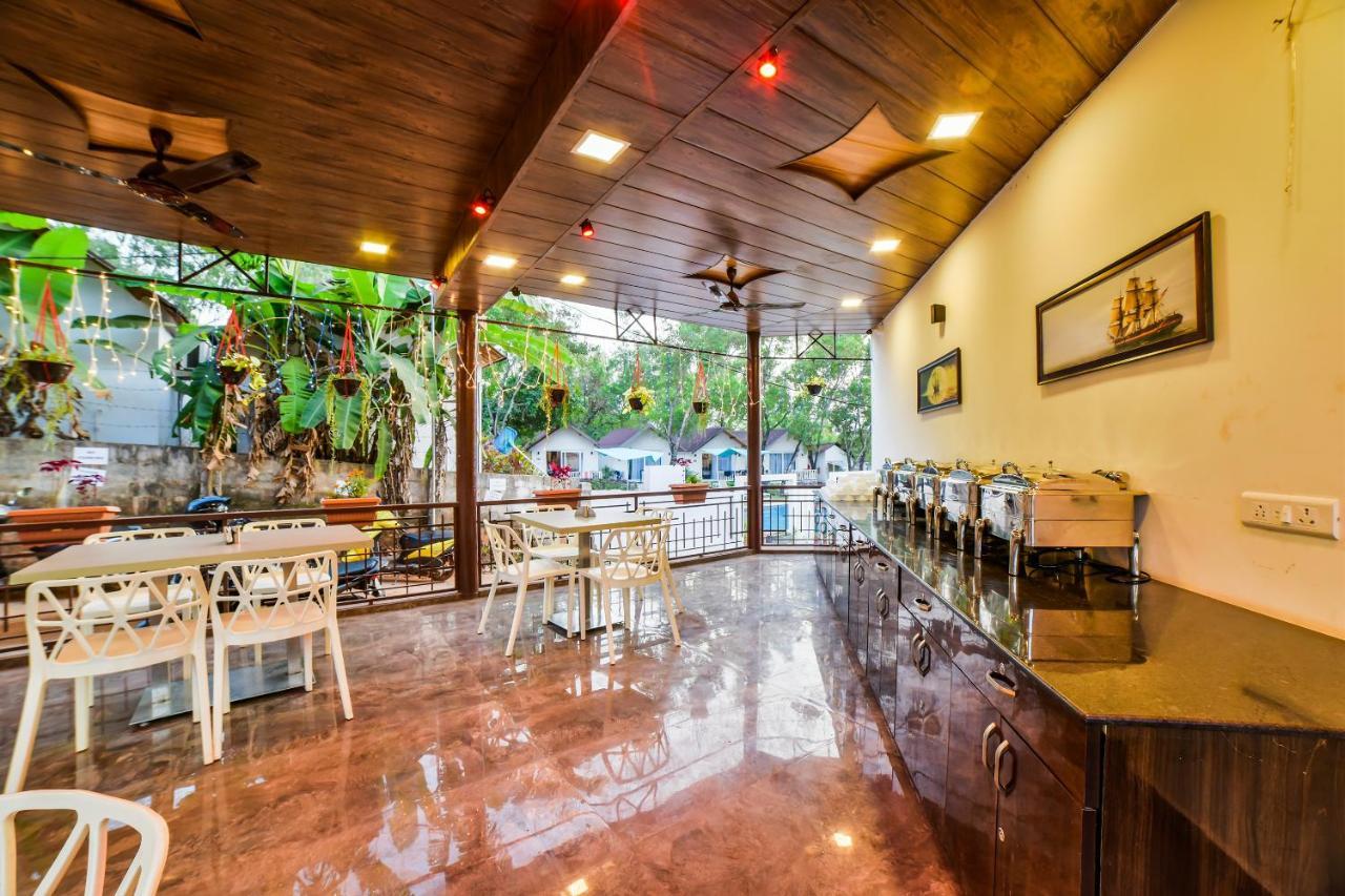 Capital O 18910 La Gracia Resort Morjim Extérieur photo